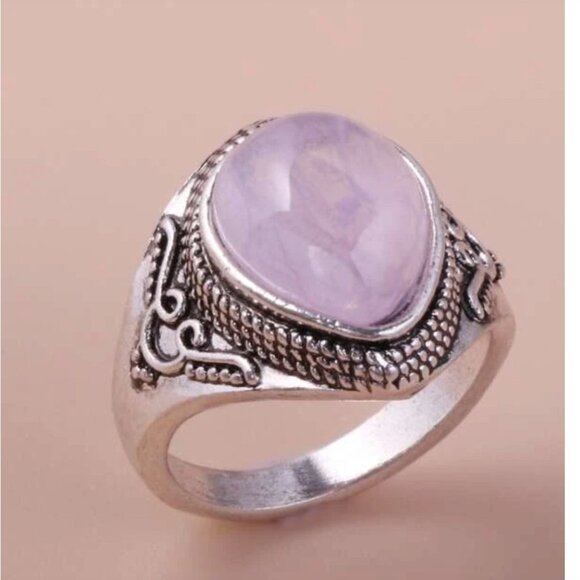 Jewelry - Zinc Alloy Silver-plated Ring With Deep & Shallow Textured Stone